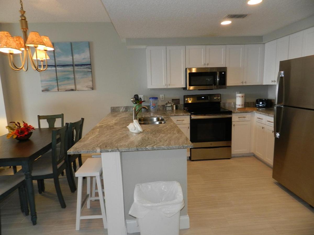 Vacation In Comfort And Luxury - 3 Bedroom Direct Oceanfront - Wyndham Ocean Walk Resort 2425 Daytona Beach Exteriör bild