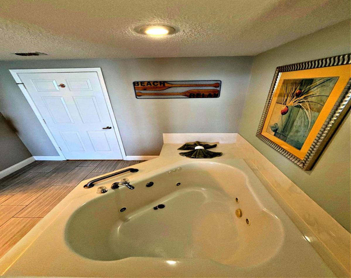 Vacation In Comfort And Luxury - 3 Bedroom Direct Oceanfront - Wyndham Ocean Walk Resort 2425 Daytona Beach Exteriör bild